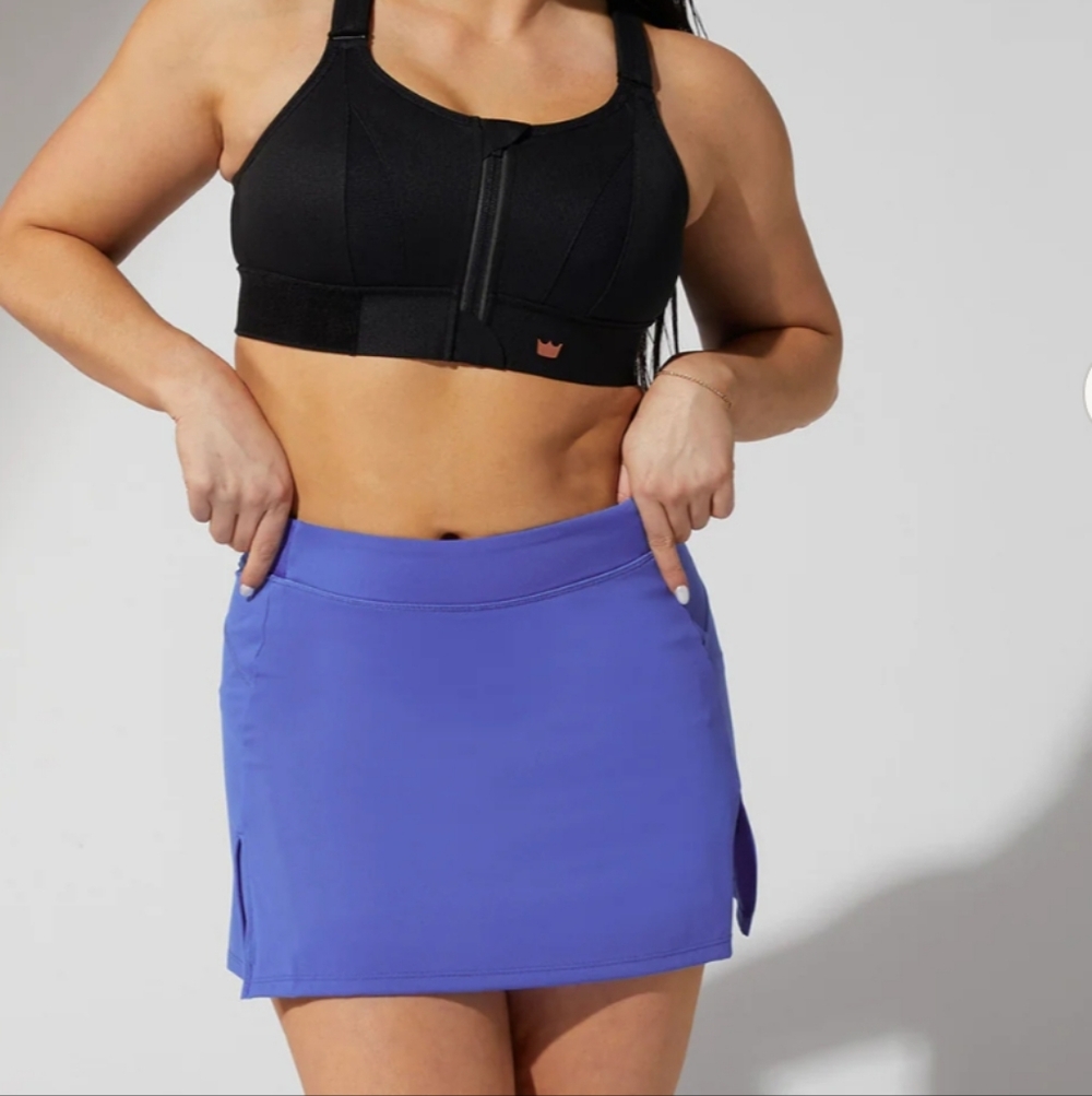 SHEFIT Skirt NWT Blue Size S Lined Shorts Pocket Athletic Running Workout Sport